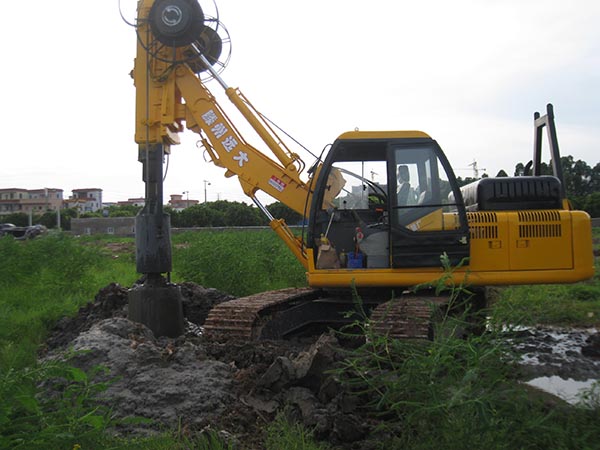 榴莲视频黄色APP软件下载建筑机械厂履带式榴莲视频色版免费网站施工中